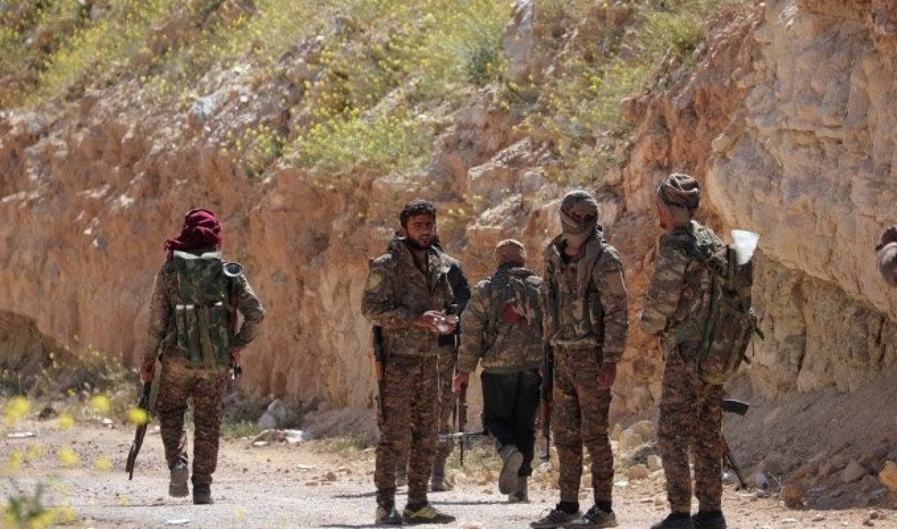 Washington Deir Ez Zor'da terörist SDG (PKK/YPG)'nin yerine alternatifler arıyor