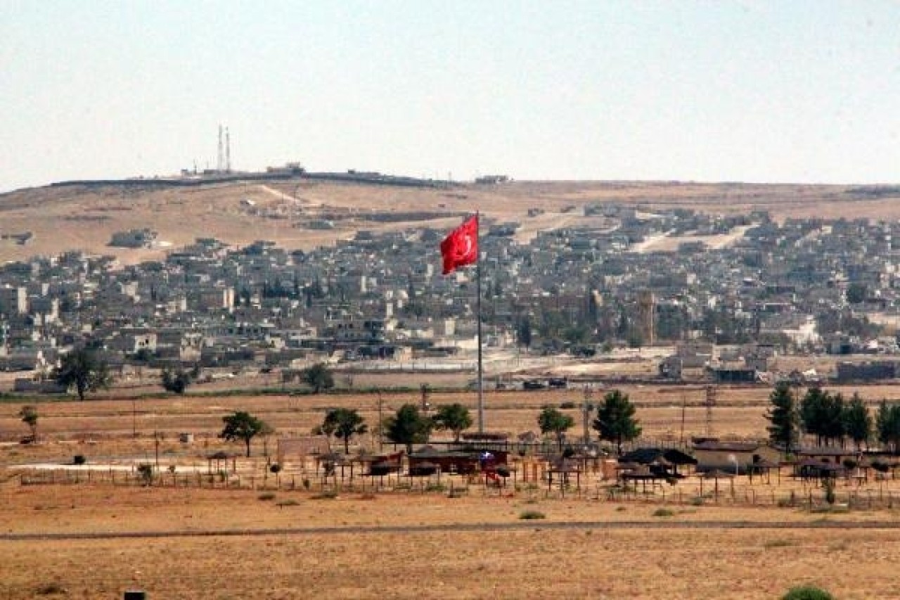 ABD, Suriye'de Türkiye sınırı yakınlarında askeri hava üssü kuruyor