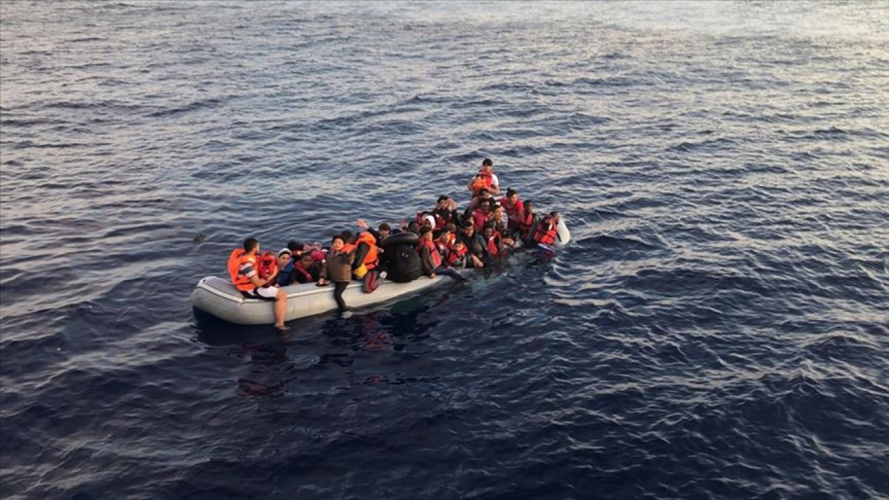 STK'lar Yunanistan'i Geri İtmeler Konusunda Yalanlıyor