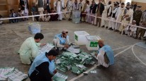 Afganistan'ın demokrasi sınavı ve Taliban