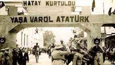 Türkiye’nin Uluslararası Terörizmle Mücadelesi ve Sığınmacı Sorunu: İzahtan Vareste