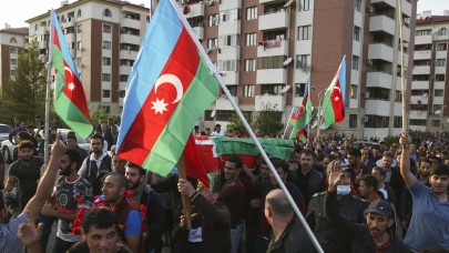 Dağlık Karabağ Savaşı İran’daki Etnik Ayrışmayı Derinleştiriyor