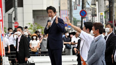 SHINZO ABE SUİKASTI VE ULUSLARARASI YANSIMALARI