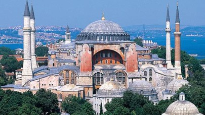 Ayasofya’da Neler Oluyor?