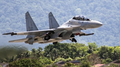 Ermenistan’dan Ak-12 Ve Su-30 Hamlesi