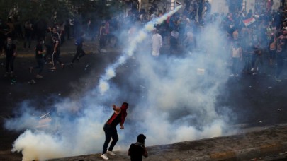 Irak'ta hükümet karşıtı işsizlik ve yolsuzluk protestoları: İnternete erişim kesildi