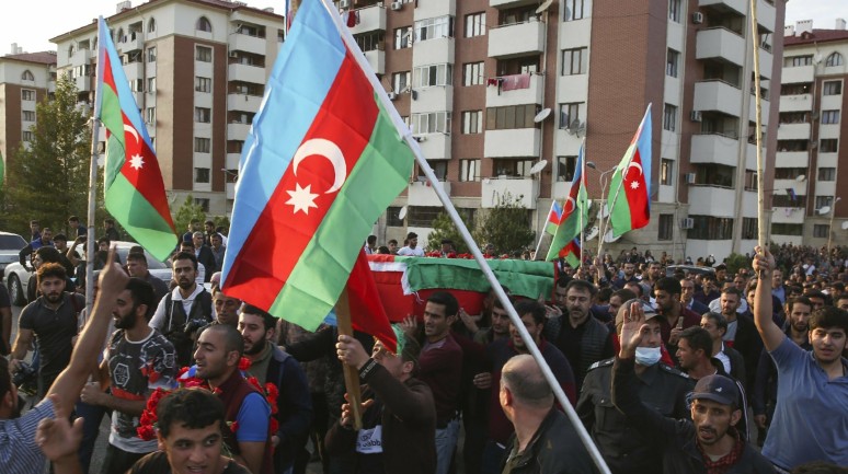 Dağlık Karabağ Savaşı İran’daki Etnik Ayrışmayı Derinleştiriyor