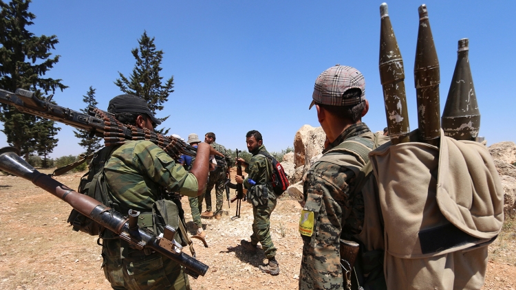 SDG/YPG unsurlarını Türkiye sınırına konuşlandırdı, karargahlarını tahliye etti