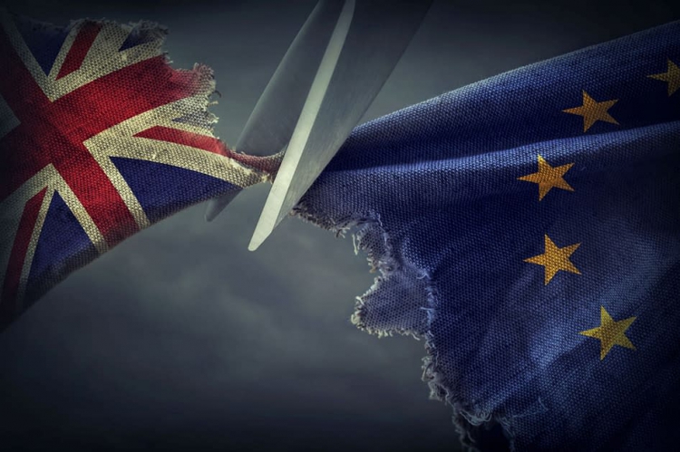 AB Brexit anlaşmasını ihlal gerekçesiyle İngiltere&#039;ye karşı yasal süreç başlattı