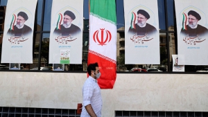 İran&#039;ın Cumhurbaşkanlığı Adaylarının Ekonomideki Büyük Vaatleri