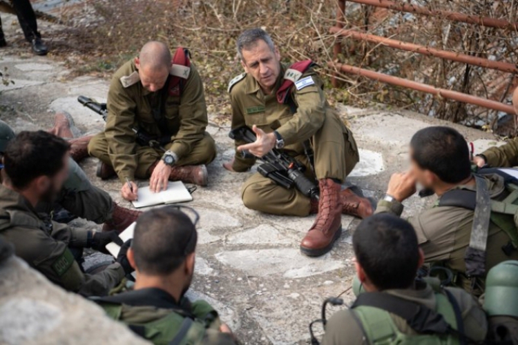 İsrail özel kuvvetleri Rum ordusunu eğitiyor