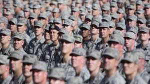 Yabancı askerlerinin Irak’tan çıkarılması yasa tasarısı meclise sunuluyor