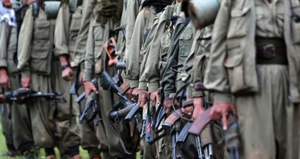 Terör örgütü PKK&#039;lı yüzlerce terörist silah bıraktı