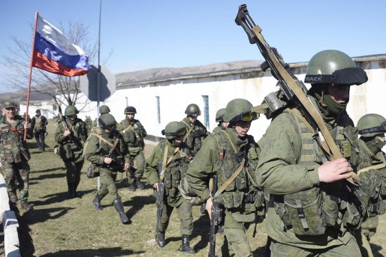 Rusya ABD&#039;nin yolunu kesmek için Haseke aşiret evlatlarından askeri güç oluşturmaya başladı