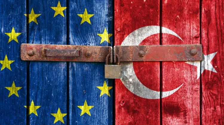 Sezgin Mercan: ‘Önümüzdeki Avrupa Birliği Liderler Zirvesi’nde, Türkiye’ye yaptırımlar olası görünüyor’